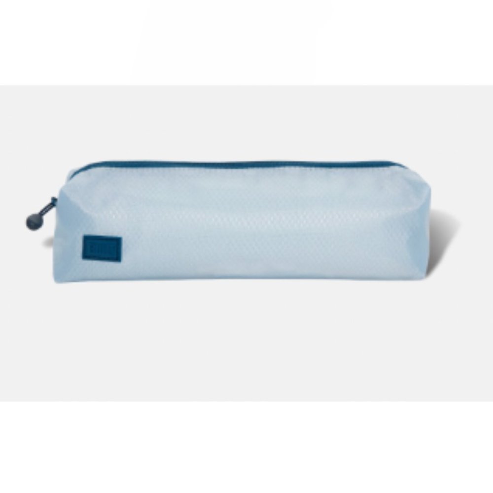 NWT Built Travel Toiletry Case Light Blue Cosmetics Vacation